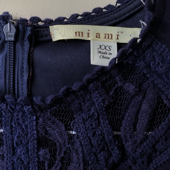 Francesca’s Navy Blue Lacy Dress - Picture 5 of 7